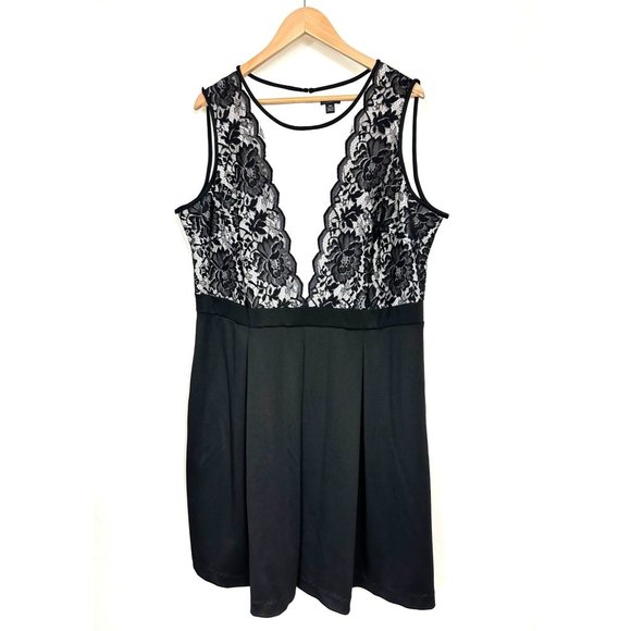 Size 18W 2X BLACK & WHITE LACE BODICE PLEATED FIT & FLARE DRESS Wedding Plus Sz - Picture 1 of 5